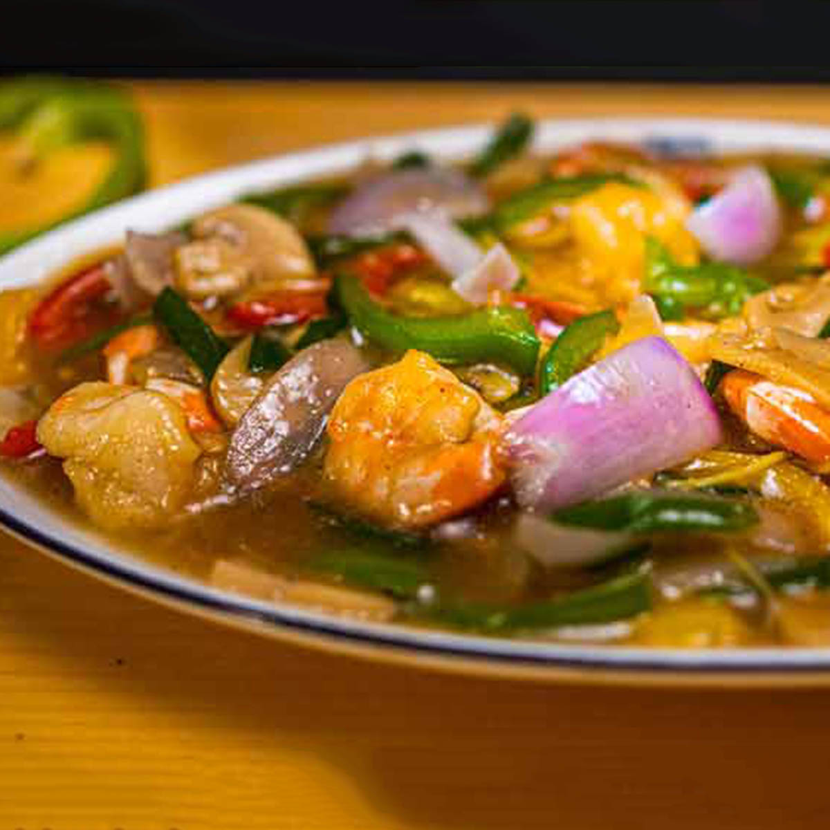 THAI SHRIMPS WITH MUSHROOM & GINGER